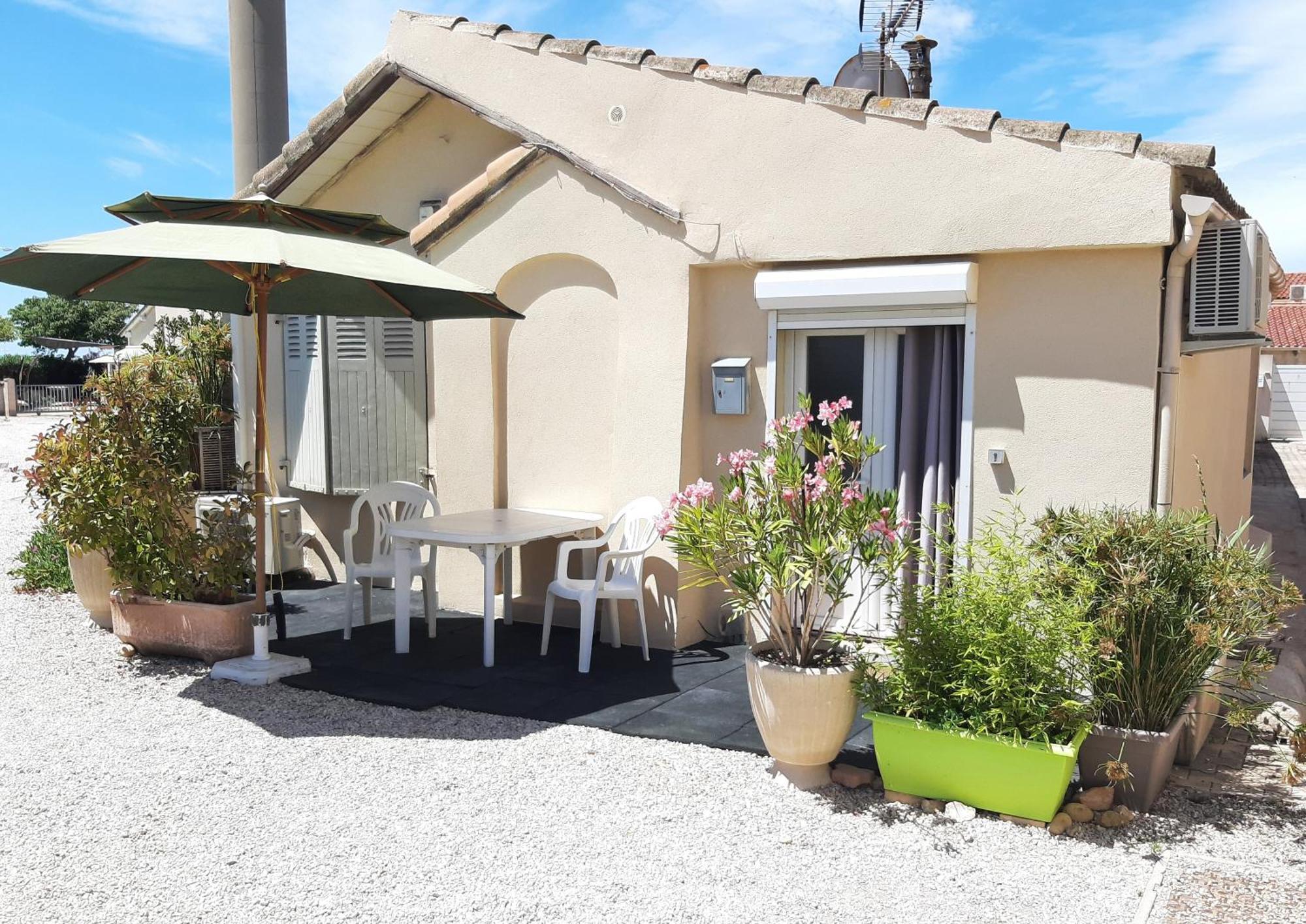 Appartement Meuble Bord De Mer Fos Sur Mer Фос-сюр-Мер Экстерьер фото