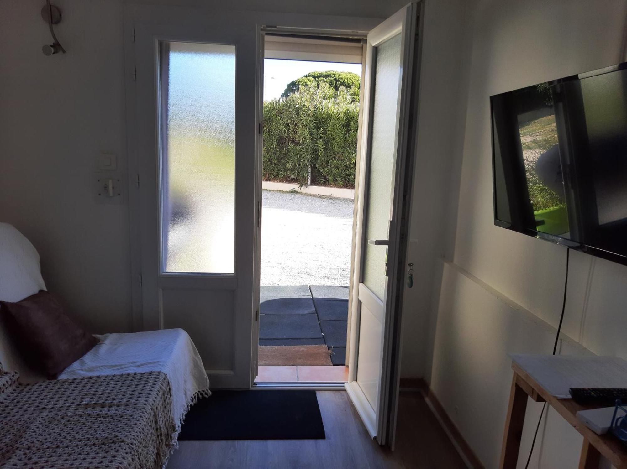 Appartement Meuble Bord De Mer Fos Sur Mer Фос-сюр-Мер Экстерьер фото